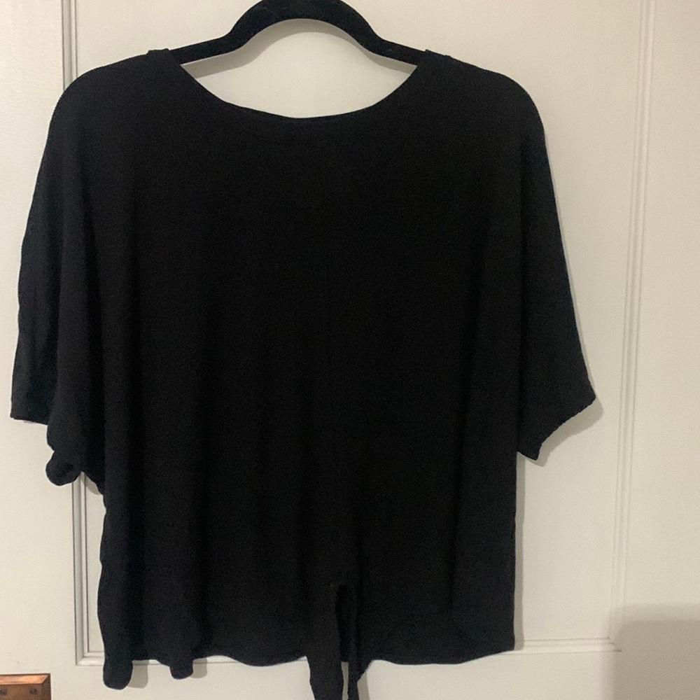 Old navy tie front workout top